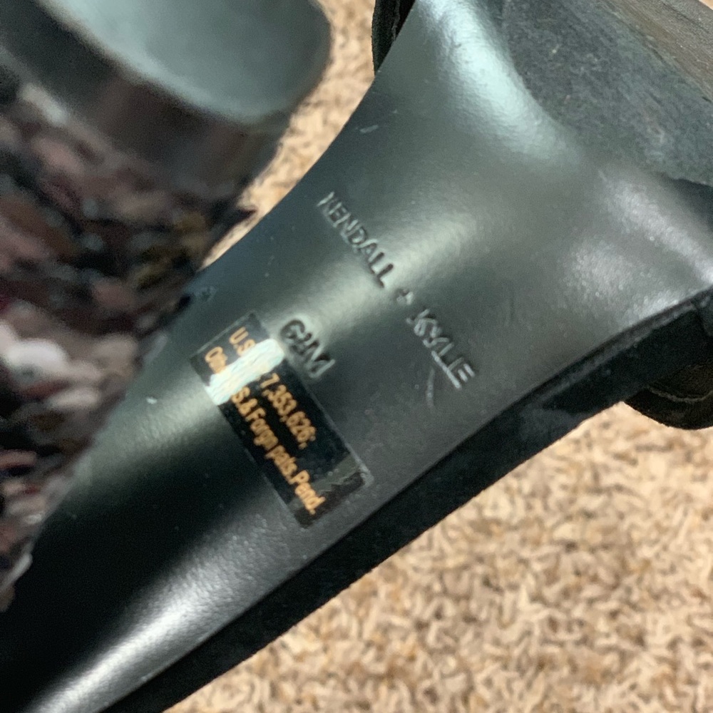 Kendall And Kyle Sequin Heel Sandal - image 6